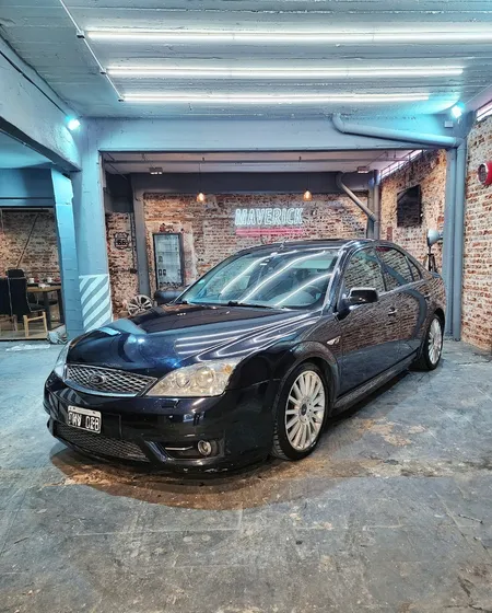 Ford Mondeo 3.0 St V6