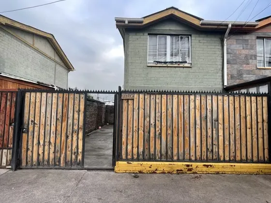 Se Vende Casa 2d Y 1b En Quilicura /acepta Subsidio