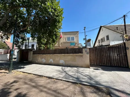 Arriendo De Casa Oficina En Ñuñoa Id. 83.363-lin