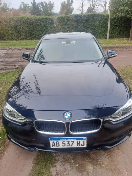 Bmw Serie 3 2.0 320i Sedan Executive