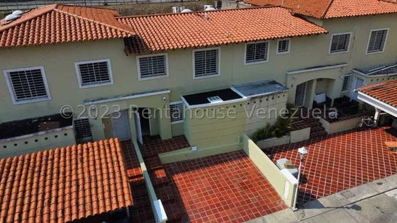 *al/¡el Espacio Para Tu Hogar!casa En Venta Zona Este Bqto.-