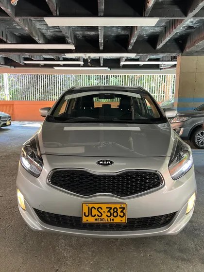 Kia Carens 2.0 Suv Ex