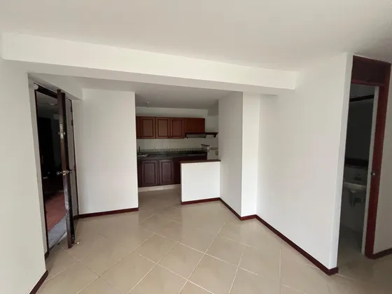 Arriendo Apartamento En Camino Verde