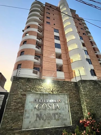 Josseyris Jimenez Vende Apartamento En Mañongo Res Costa Norte