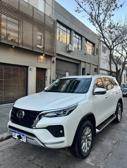 Toyota Sw4 2.8 Srx 204cv 4x4 7as At