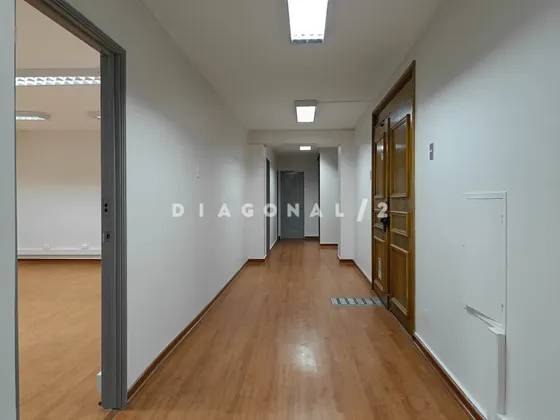 Oficina En Arriendo En Centro Histórico De Santiago