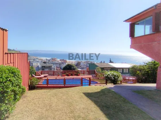 Venta Casa De 6 Dorm. En Viña Del Mar