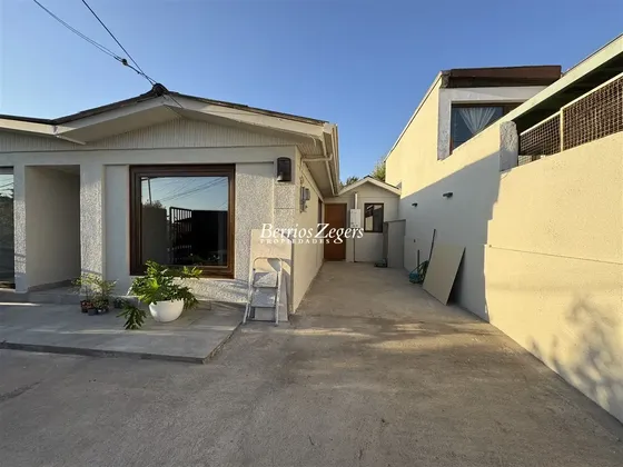 3d- 2b, Bungalow Remodelado Pasos P. Harris Y Mall Dominicos