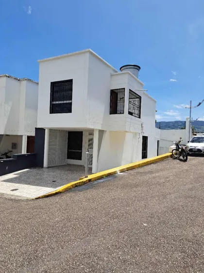 Casa En Venta Urb Sotavento Av Demócrata Gc