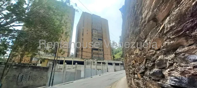 Kc. Apartamento En Venta Nazareth Avenida Calle La Ermita, San Antonio De Los Altos #25-19683