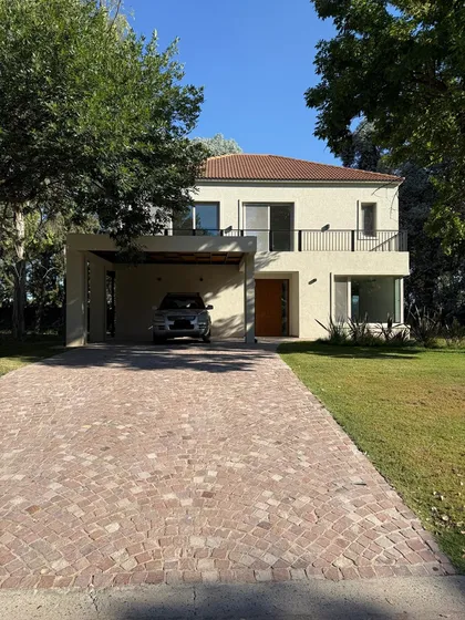 Alquiler En Canning, Saint Thomas Oeste, Hermosa Casa, 5 Dormitorios, Piscina, Esteban Echeverría, G.b.a. Zona Sur