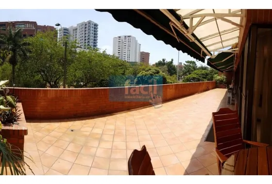 Vendemos Apartamento En Santa Teresita  Frente Al Rio Oeste De Cali