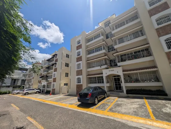 Alquilo Apartamento Ubicado En Reparto Universitario