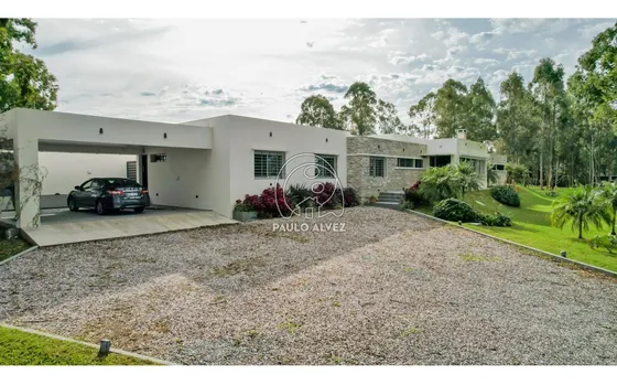 Casas Venta 6 Dormitorios Piriápolis