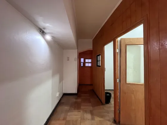 Oportunidad Oficina Con 3privados 1baño/barrio Judicial