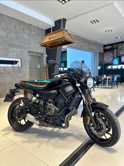 Yamaha Xsr 700 Black (no Mt07 Z650 Sv650)
