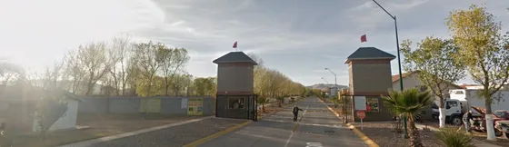 Casa En Remate En Residencial De Leon, Juan Aldama, Chihuahua. -sk20