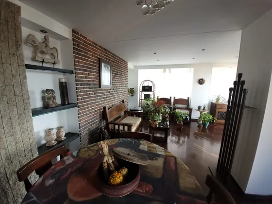 Apartamento En Venta En Medellín, Loma De Los Bernal 