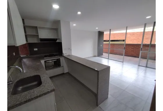 130m2 Apartamento En Sabaneta 