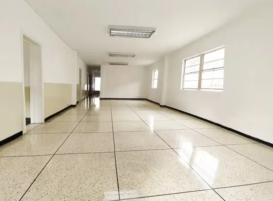 Casa Comercial En Alquiler, Altamira, Chacao, Caracas.