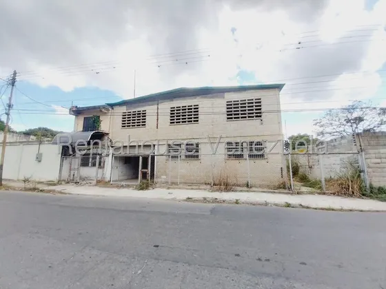 Oportunidad Única De Adquirir En Venta Un Amplio Galpón Comercial Ubicado En Yagua Guacara, Ideal Para Empresas De Diversas Actividades Comerciales E Industriales Como Logística, 