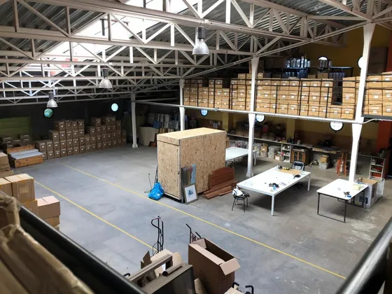 Bodega Con Diseño Sustentable Emplazada  En 5000 M2 