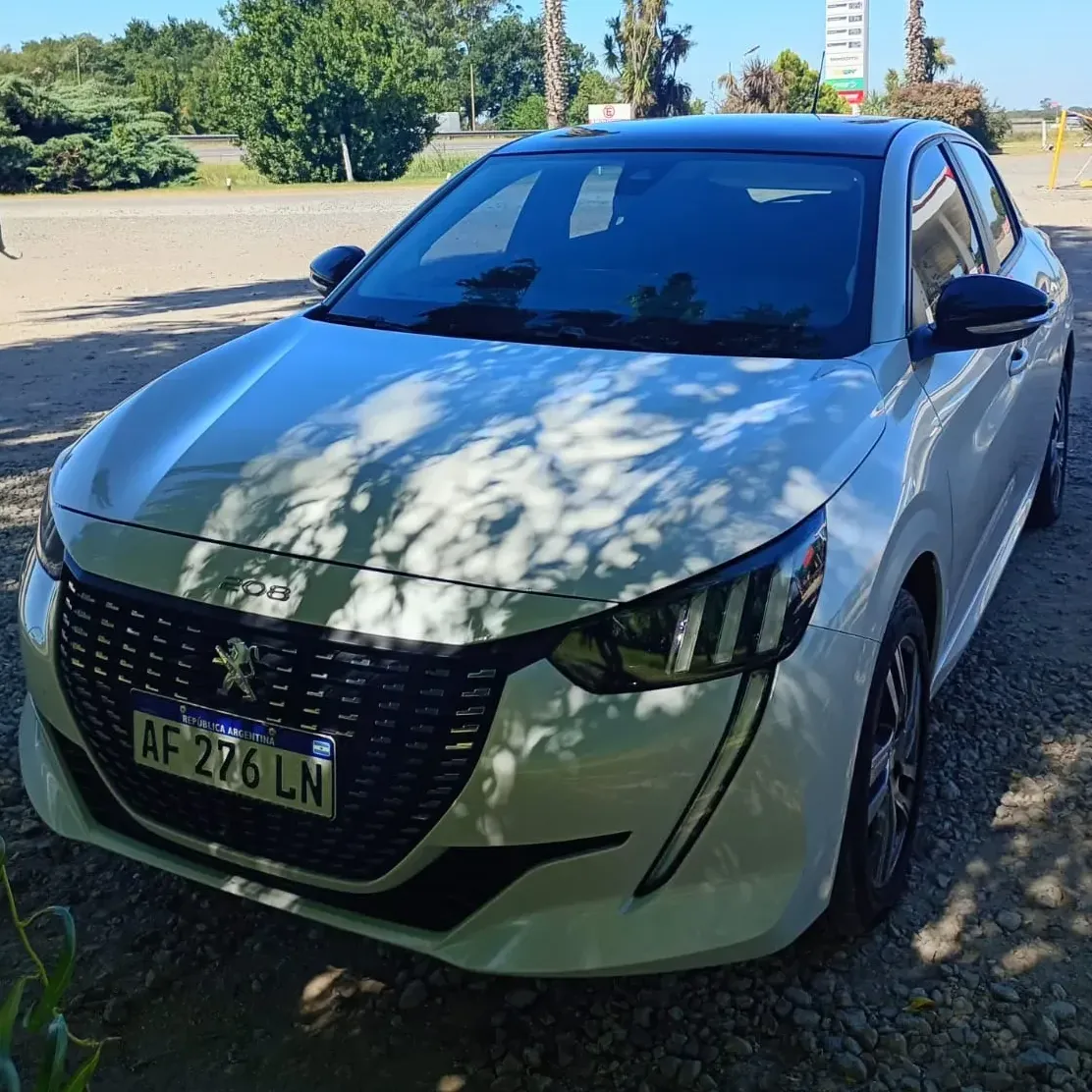 Peugeot 208 1.6 Feline Tiptronic