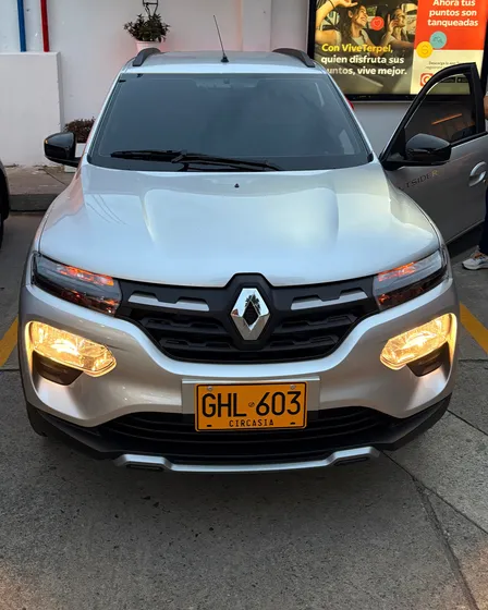 Renault Kwid 1.0 Outsider