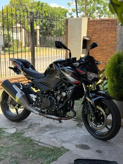 Kawasaki Z400