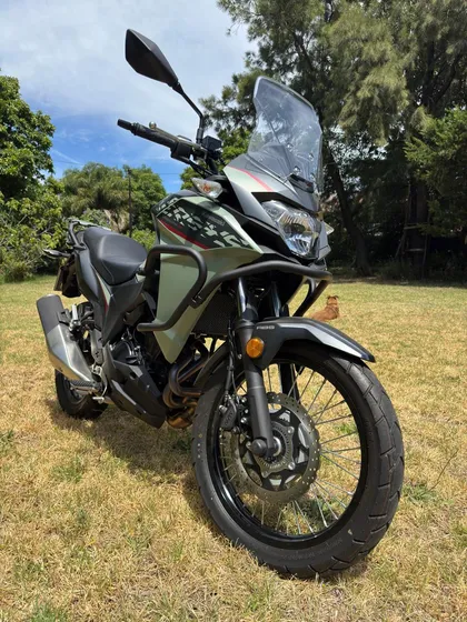Versys 300 X