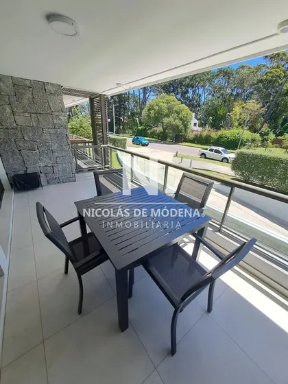 Impecable Departamento, Comodo E Iluminado En Edificio Unique