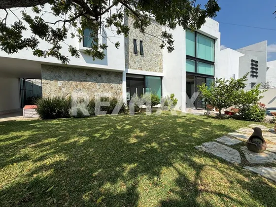 Casa En Venta En Morelos Fraccionamiento Real De Oaxtepec