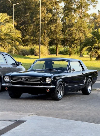 Ford Mustang 