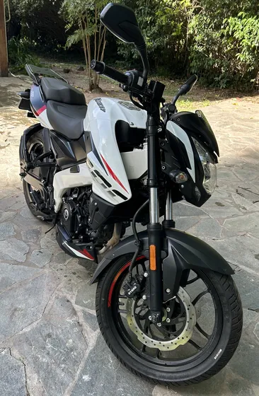 Vendo Bajaj Rouser Ns 200 En Excelente Estado