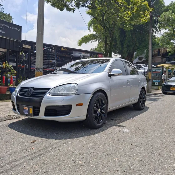 Volkswagen Bora 2.5 Exclusive