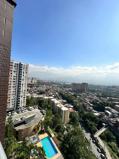 Apartamento En Venta Entre Belen Rincon Y Loma De Los Bernal
