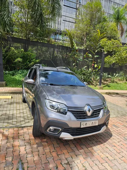 Renault Stepway 1.6 Intense Automática