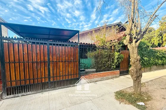 Casa En Venta, 3 Dormitorios, 1 Baño, El Bosque