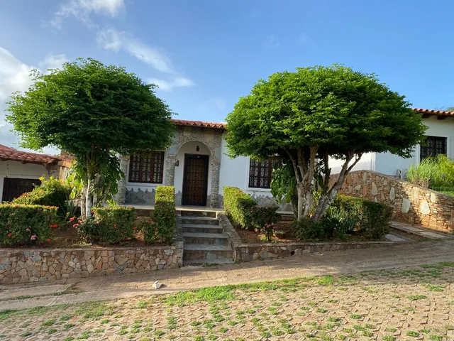 Linda Casa En Conjunto Privado