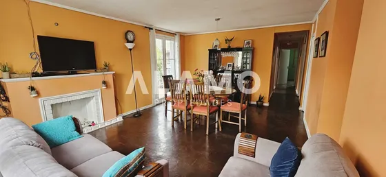 Casa Familiar Barrio Tradicional (63920)