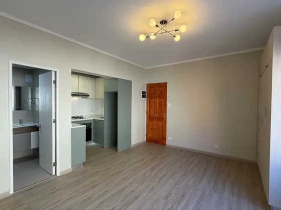 Depto Estudio Remodelado | Metro Santa Lucía