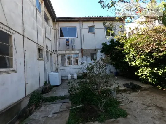 Casa En Venta De 16 Dorm. En Valparaíso