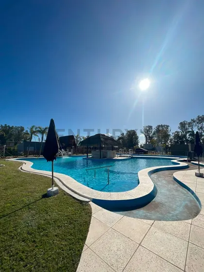 Venta De Lote De 300m² En Barrio Haras El Terraplen, General Rodriguez.