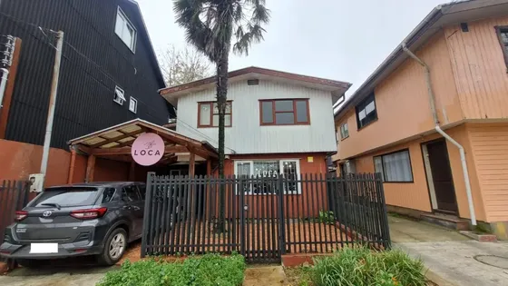 Casa En Venta En Carlos Anwandter