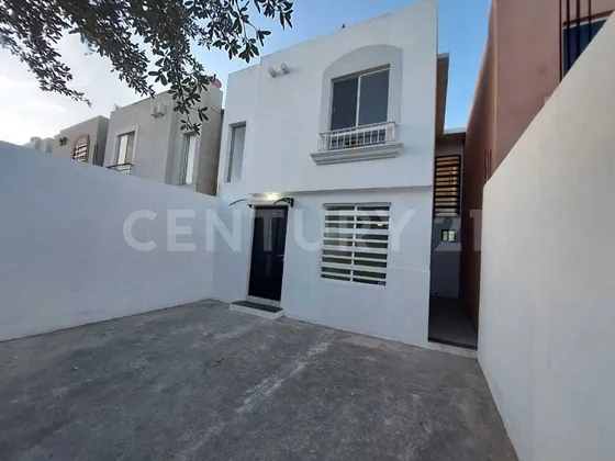 Casa En Renta En Col. Mitras Bicentenario En Garcia