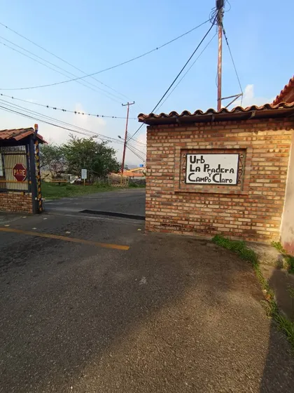Xv, En Venta Urbanización La Pradera Tucape Parte Media 