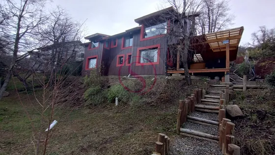 Casa  En Venta En Kaleuche, San Martin De Los Andes, Patagonia
