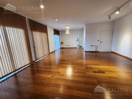 Departamento En  Venta - Casonas Del Golf, Villa Allende