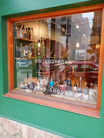 Fondo De Comercio Vinoteca Divinotesoro 