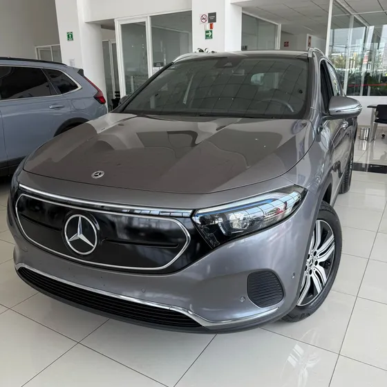 Mercedes-benz Clase Eqa 0.0 300 4matic